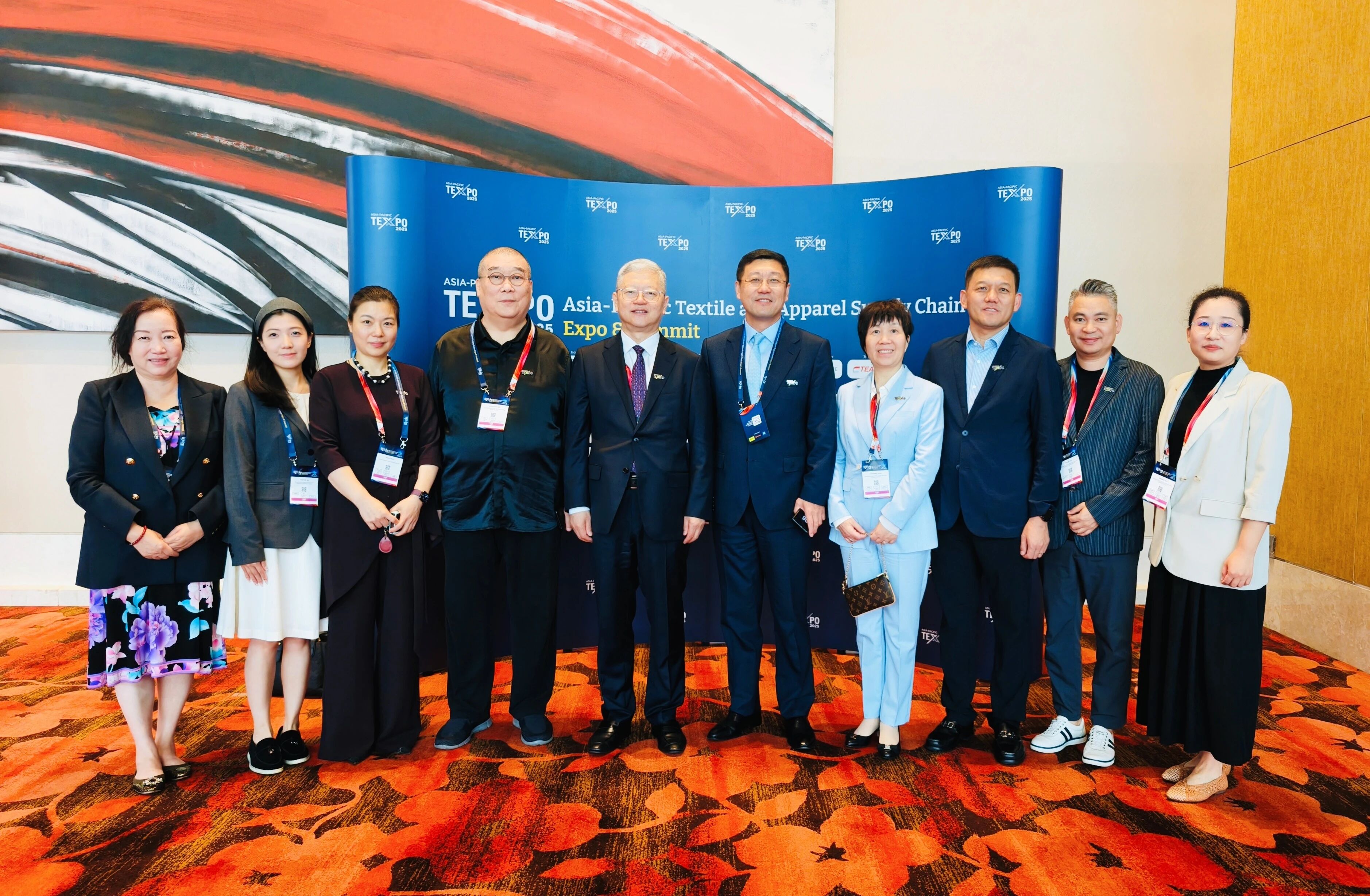 流通万里行 | 卜晓强总经理随团出访新加坡，共促亚太纺织服装产业协同发展...